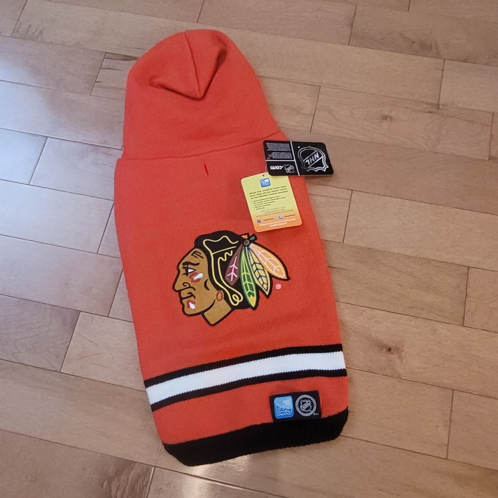 NHL New Knitted Chicago Black Hoodie Hockey Fan Dog Sweater Large 18"-20" NWT